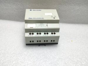 Crouzet Millenium 3 CB12 Programmable Logic Controller 88 970 021 8A 24Vdc 2,7W – IMG20250416125030
