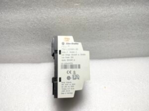 Crouzet Millenium 3 CB12 Programmable Logic Controller 88 970 021 8A 24Vdc 2,7W – IMG20250416125058