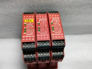 ALLEN BRADLEY GUARDMASTER SAFETY RELAY 440R-N23132/C – IMG20250416131206
